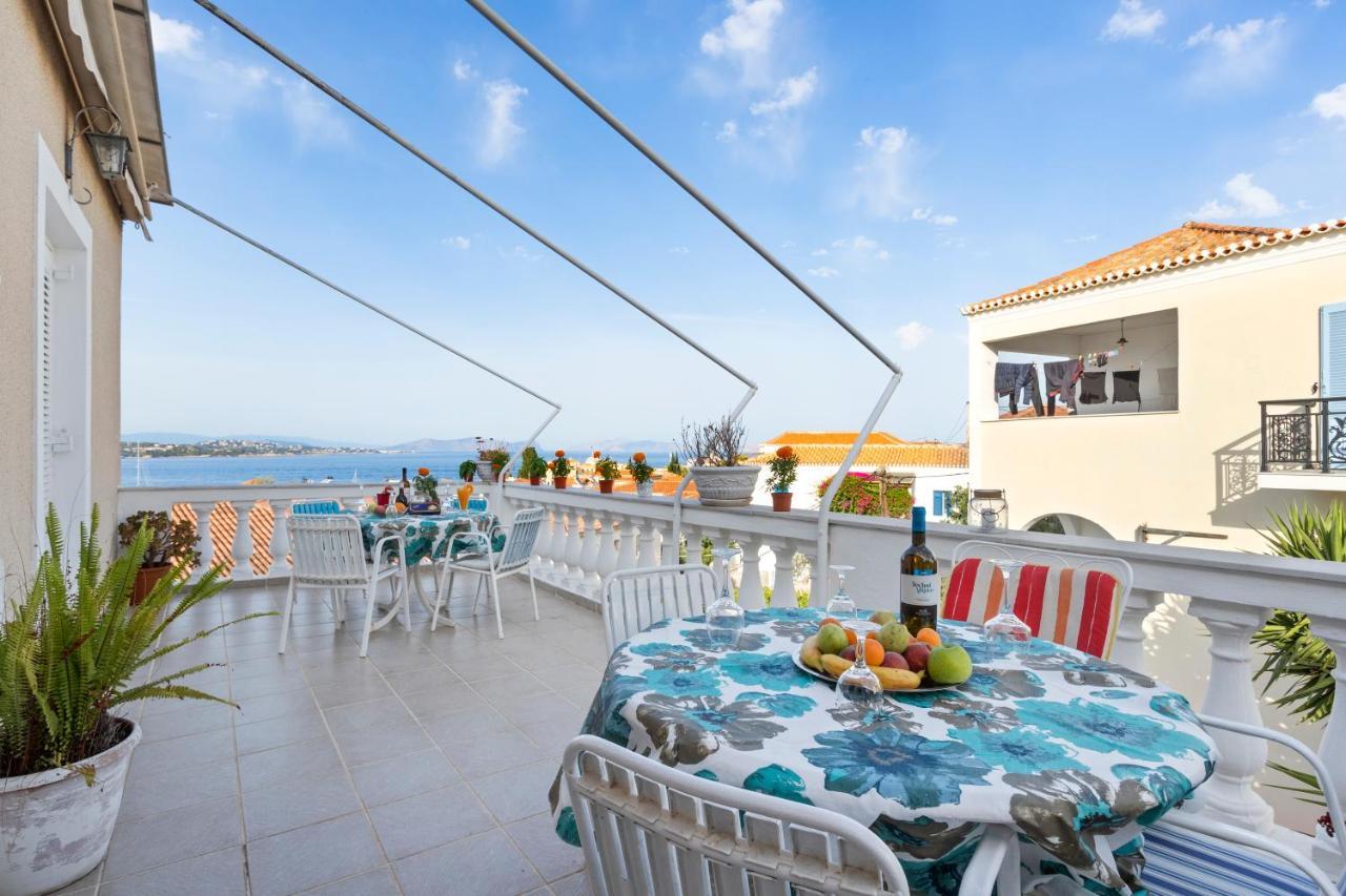 Hotel Unforgettable Return To Timeless Spetses Extérieur photo