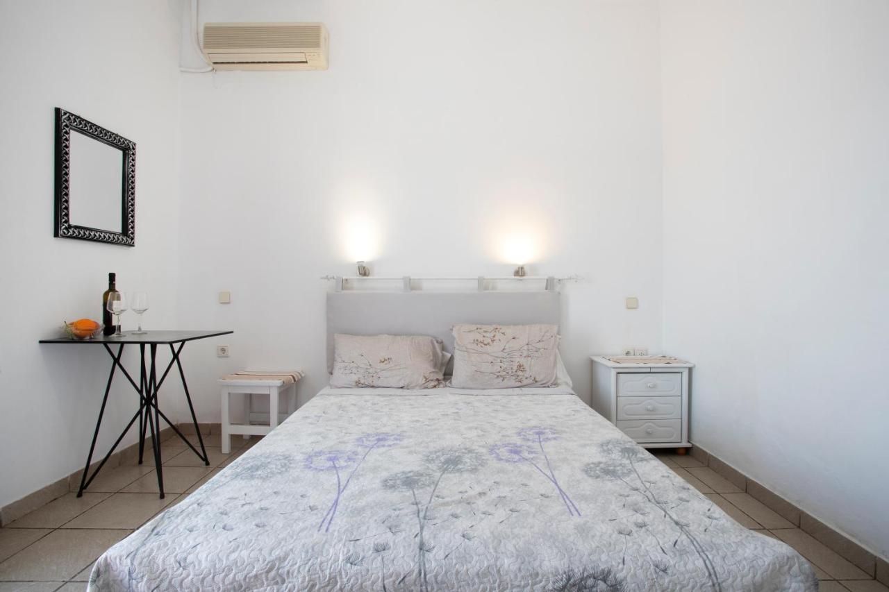 Hotel Unforgettable Return To Timeless Spetses Extérieur photo