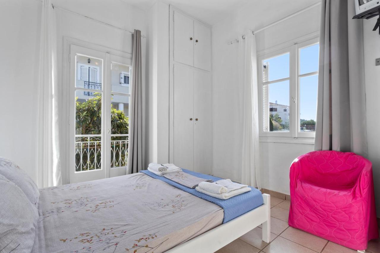 Hotel Unforgettable Return To Timeless Spetses Extérieur photo