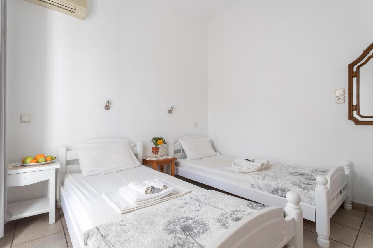 Hotel Unforgettable Return To Timeless Spetses Extérieur photo